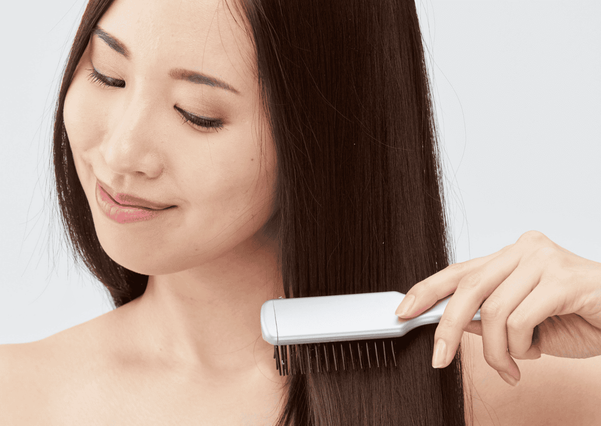 Cách chăm sóc tóc với chải tóc đúng cách Cách chăm sóc tóc với chải tóc đúng cách