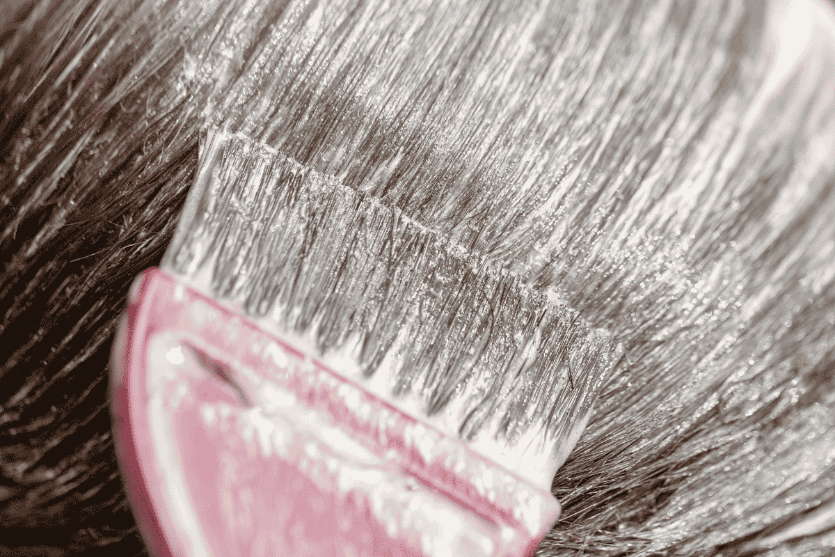 Bí quyết ứng dụng mã màu vào việc tự nhuộm tóc tại nhà